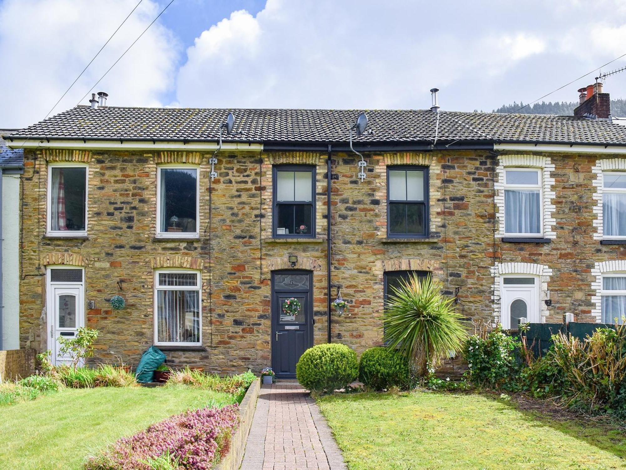 Cwmcarn Cottage Crosskeys Eksteriør billede